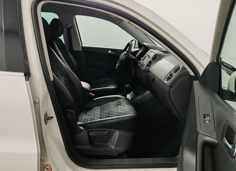 Volkswagen Tiguan, I 2.0 AT (170 л.с.) 4WD