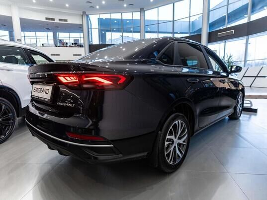 Geely Emgrand Luxury