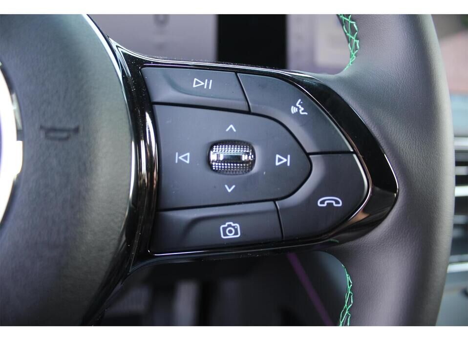 Voyah Free, I Рестайлинг 1.5hyb AT (490 л.с.) 4WD