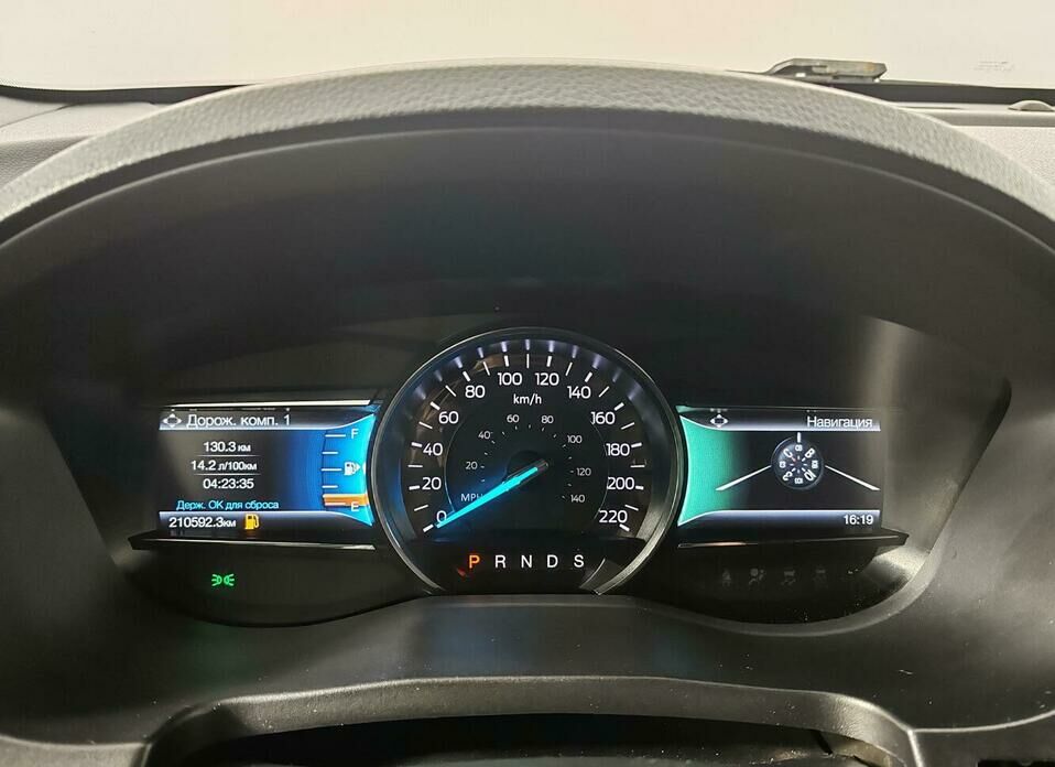 Ford Explorer 3.5 AT (249 л.с.) 4WD