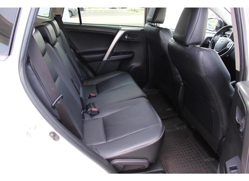 Toyota RAV4 2.0 CVT (146 л.с.) 4WD