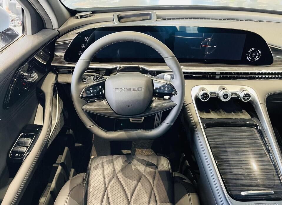 EXEED RX 2.0 AT (249 л.с.) 4WD