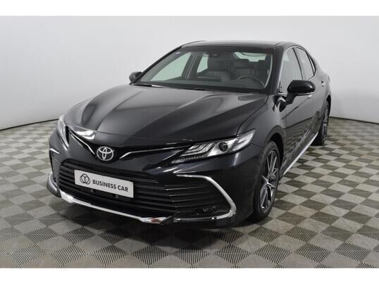 Toyota Camry, 2023 г., 32 180 км