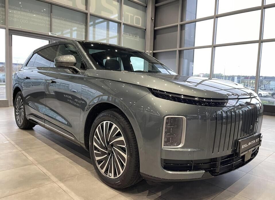 EXEED Exlantix ET 1.5hyb AT (469 л.с.) 4WD