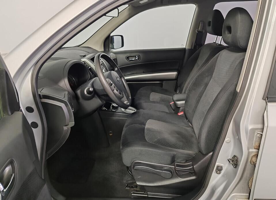 Nissan X-Trail, II Рестайлинг 2.0 CVT (141 л.с.) 4WD