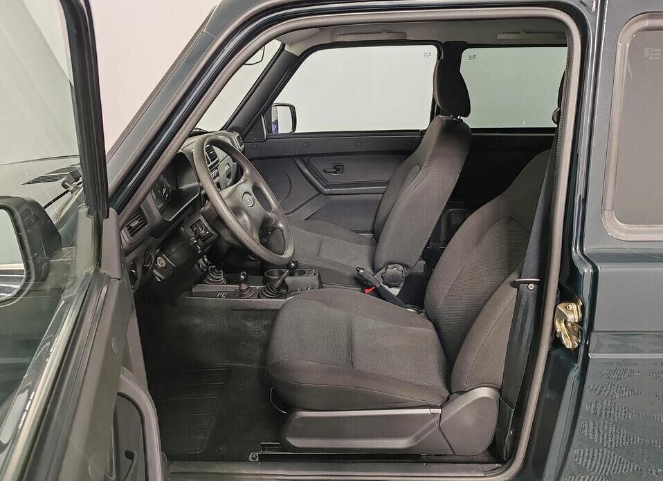 LADA (ВАЗ) 2121 (4x4) 1.7 MT (83 л.с.) 4WD