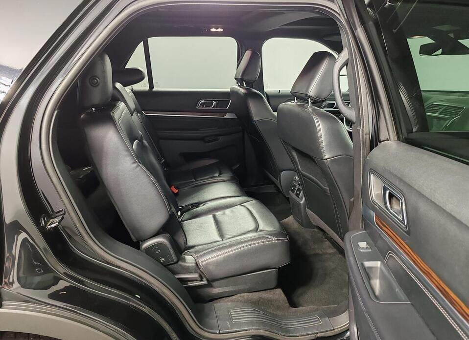 Ford Explorer, V Рестайлинг 2 3.5 AT (249 л.с.) 4WD