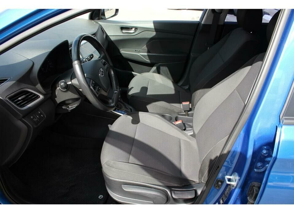 Hyundai Solaris 1.6 AT (123 л.с.)