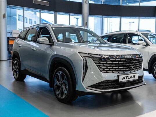 Geely Atlas