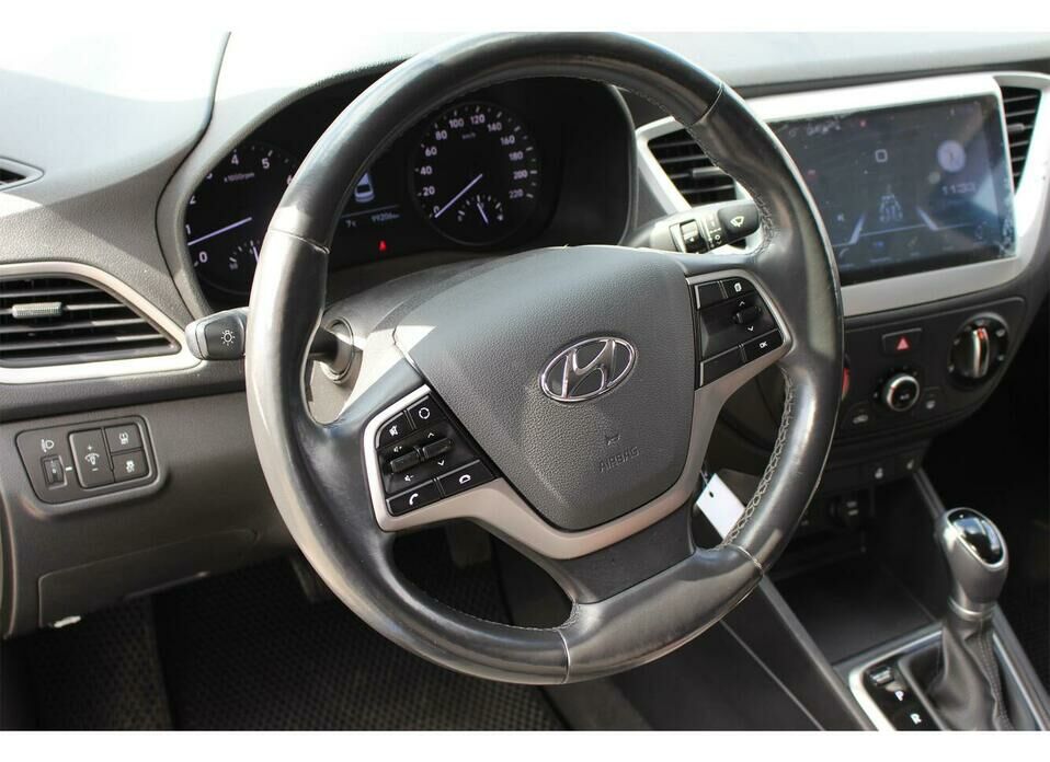 Hyundai Solaris 1.6 AT (123 л.с.)