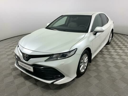 Toyota Camry, 2021 г., 120 739 км