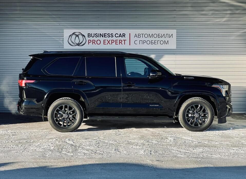 Toyota Sequoia, III 3.5hyb AT (437 л.с.) 4WD