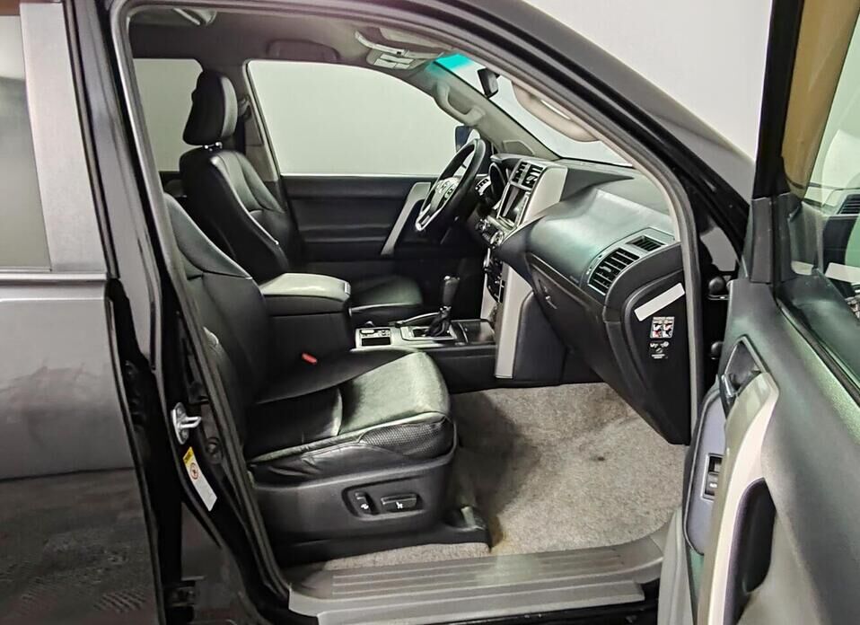 Toyota Land Cruiser Prado, 150 Series 3.0d AT (173 л.с.) 4WD
