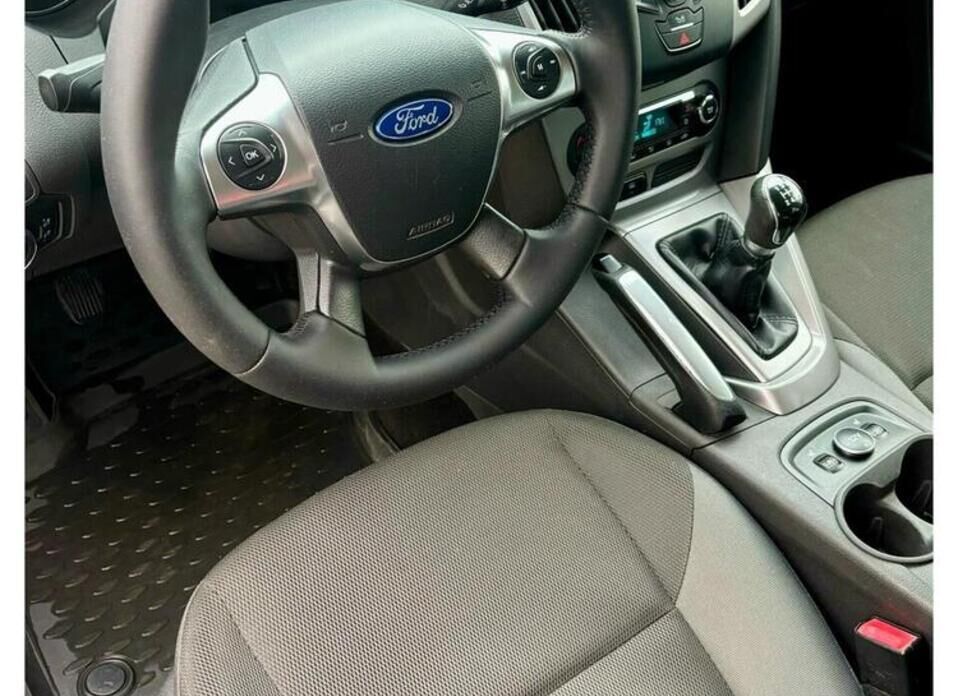 Ford Focus, III 1.6 MT (125 л.с.)