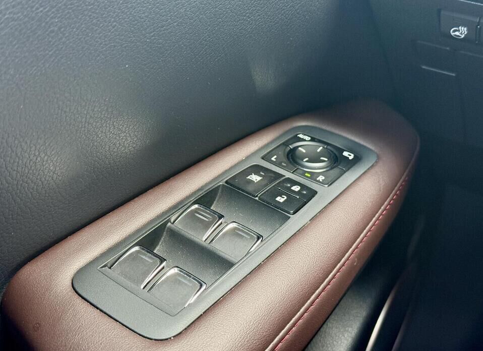 Lexus RX, IV Рестайлинг 300 2.0 AT (238 л.с.) 4WD