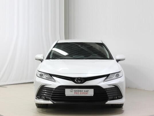 Toyota Camry, 2022 г., 80 317 км