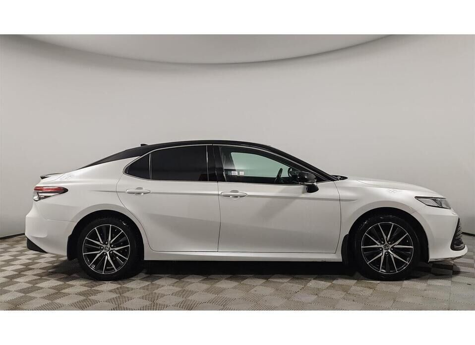 Toyota Camry, VIII (XV70) Рестайлинг 2.5 AT (200 л.с.)