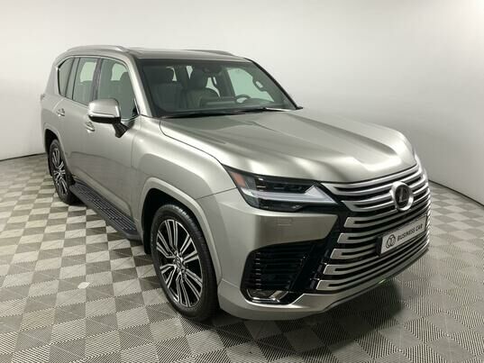 Lexus LX Luxury