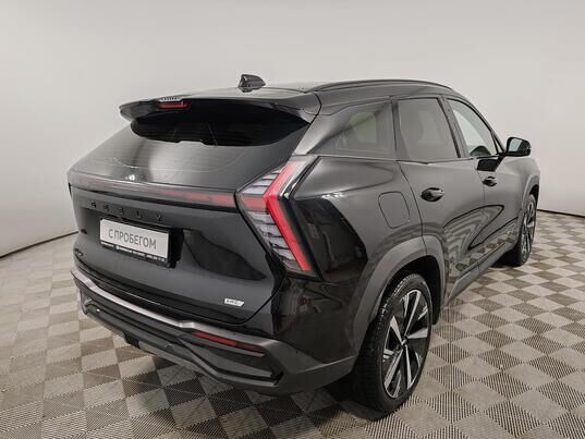 Geely Atlas, 2024 г., 15 319 км