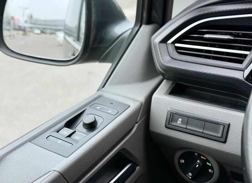 Volkswagen Caravelle, T6 Рестайлинг 2.0d AMT (199 л.с.) 4WD