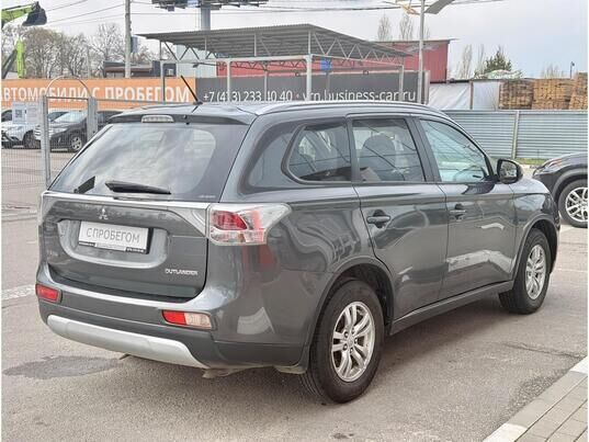 Mitsubishi Outlander, 2014&nbsp;г., 212&nbsp;845&nbsp;км