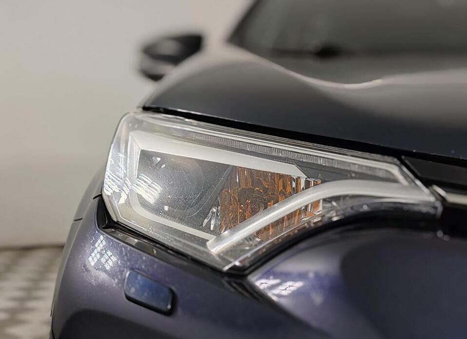 Toyota RAV4, IV (XA40) Рестайлинг 2.0 CVT (146 л.с.) 4WD