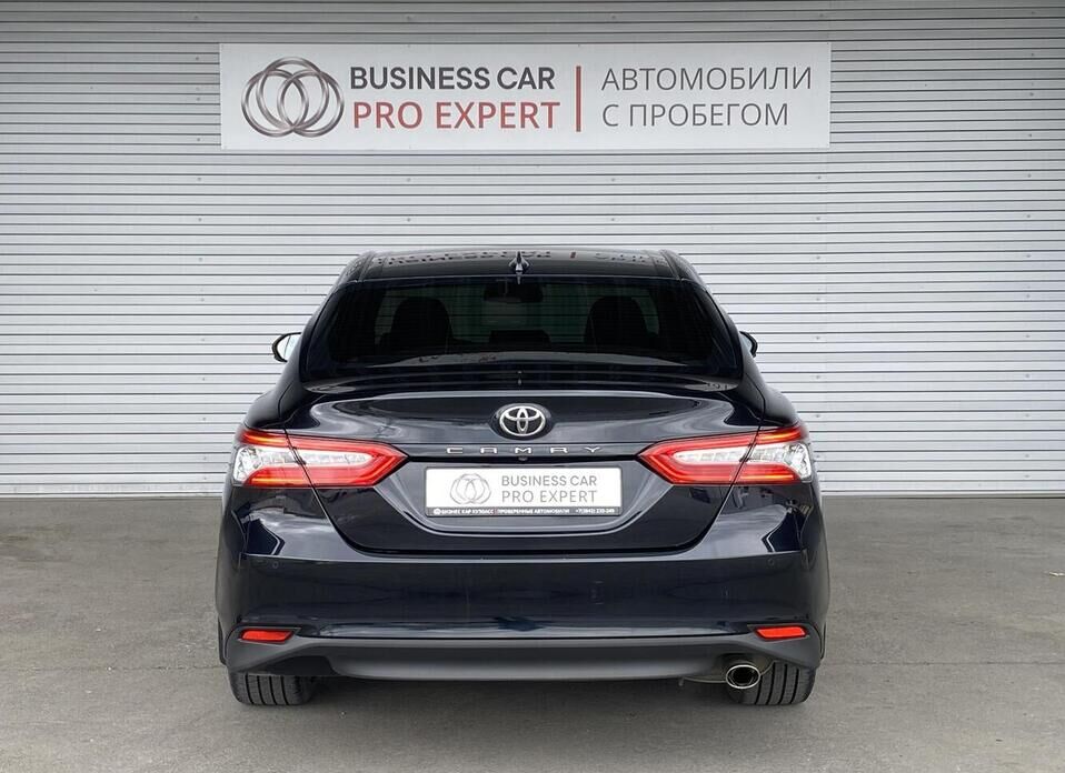 Toyota Camry, VIII (XV70) 2.5 AT (181 л.с.)