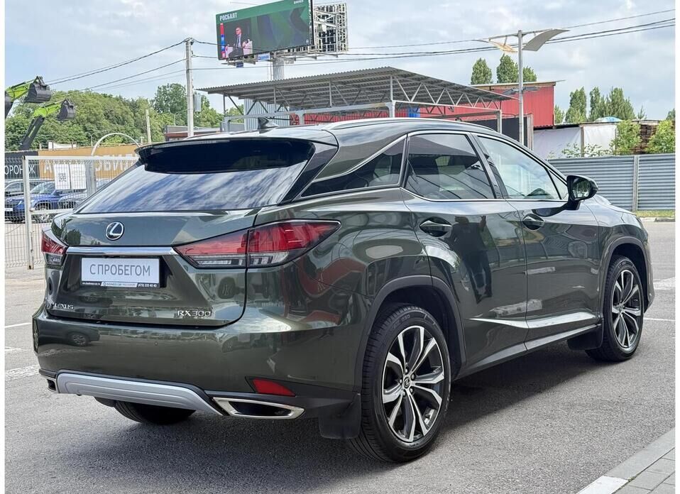 Lexus RX, IV Рестайлинг 300 2.0 AT (238 л.с.) 4WD