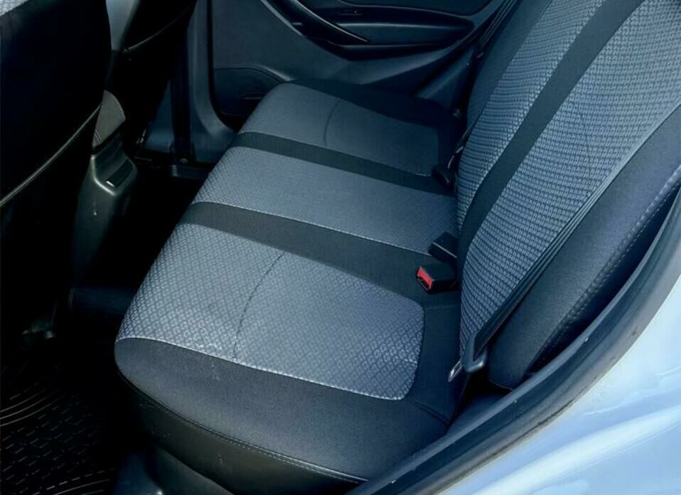 LADA (ВАЗ) Vesta SW 1.6 MT (106 л.с.)