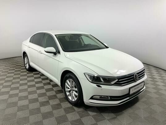 Volkswagen Passat, 2019 г., 45 631 км