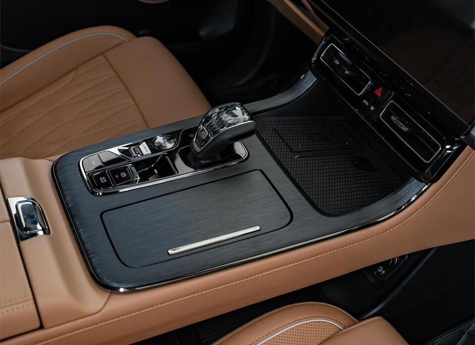 GAC GS8, II Dragon 2.0 AT (231 л.с.) 4WD