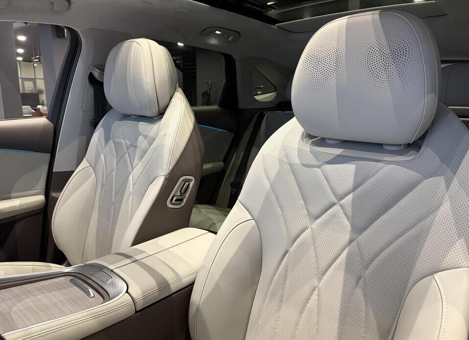 EXEED RX 2.0 AT (249 л.с.) 4WD