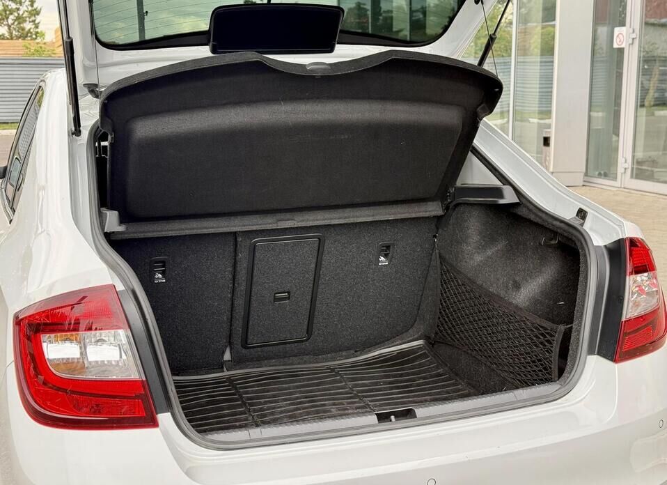 Skoda Rapid, I Рестайлинг 1.4 AMT (125 л.с.)