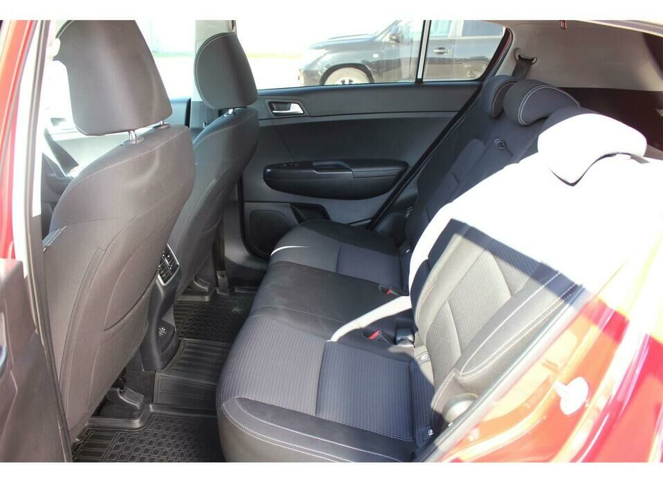 Kia Sportage 2.0 AT (150 л.с.) 4WD