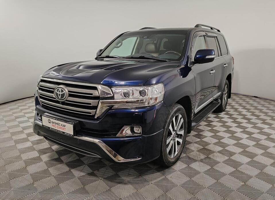 Toyota Land Cruiser, 200 Series Рестайлинг 2 4.5d AT (249 л.с.) 4WD