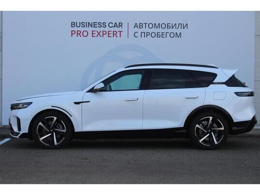 Voyah Free, 2025&nbsp;г., 2&nbsp;677&nbsp;км