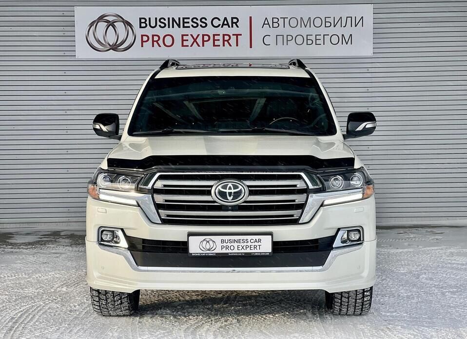 Toyota Land Cruiser, 200 Series Рестайлинг 2 4.5d AT (249 л.с.) 4WD