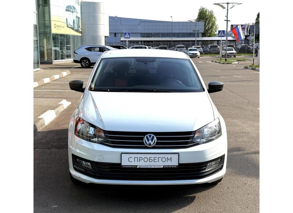 Volkswagen Polo, V Рестайлинг 1.6 AT (110 л.с.)