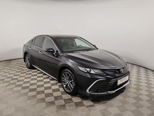 Toyota Camry, 2023 г., 21 433 км
