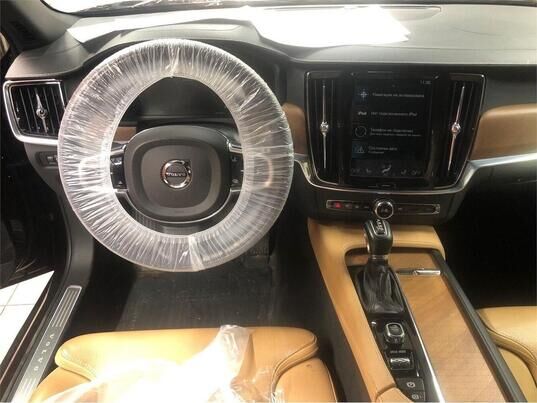 Volvo S90, 2019 г., 160 457 км