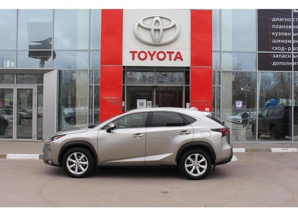 Lexus NX 200t 2.0 AT (238 л.с.) 4WD