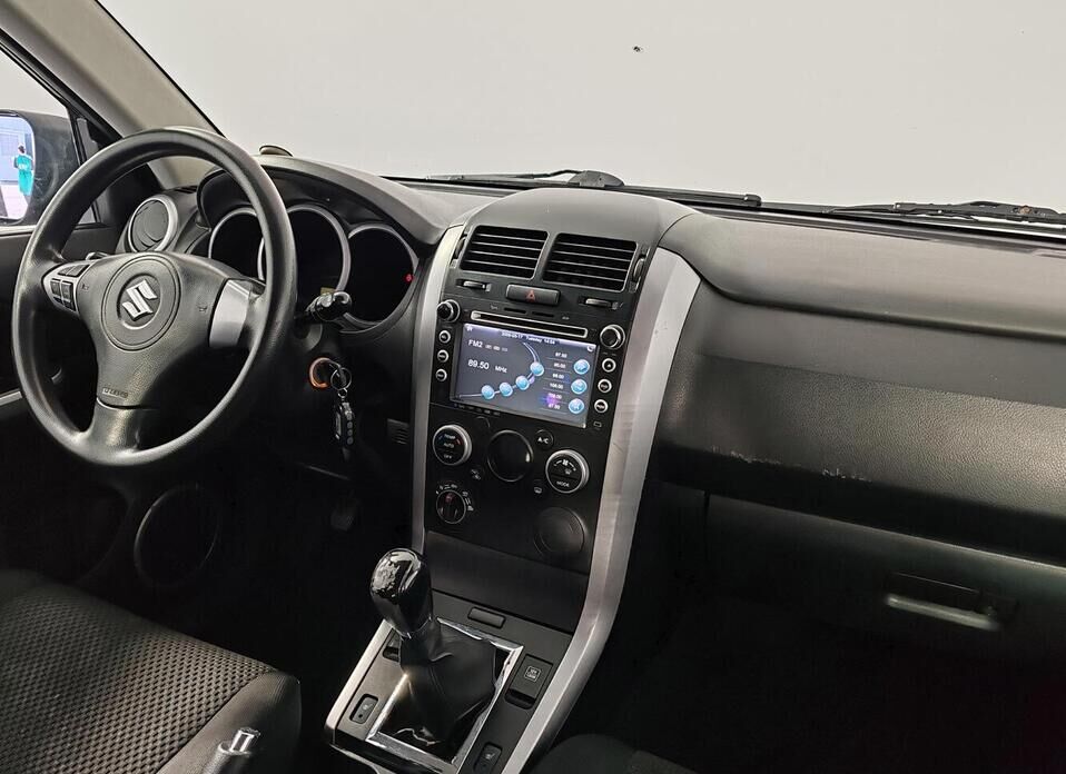 Suzuki Grand Vitara, II Рестайлинг 2.0 MT (140 л.с.) 4WD