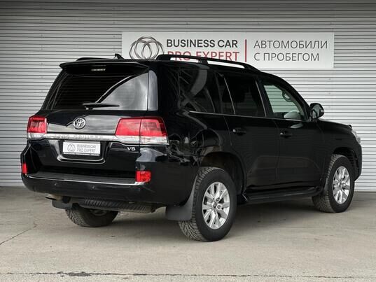 Toyota Land Cruiser, 2017&nbsp;г., 165&nbsp;124&nbsp;км
