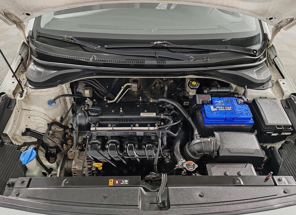 Hyundai Solaris, II 1.6 AT (123 л.с.)