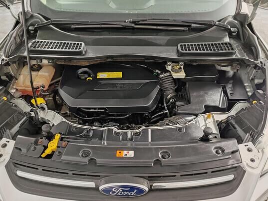 Ford Kuga, 2015&nbsp;г., 164&nbsp;337&nbsp;км