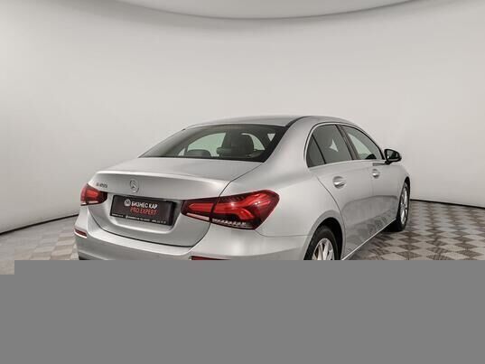 Mercedes-Benz A-Класс, 2019&nbsp;г., 46&nbsp;810&nbsp;км
