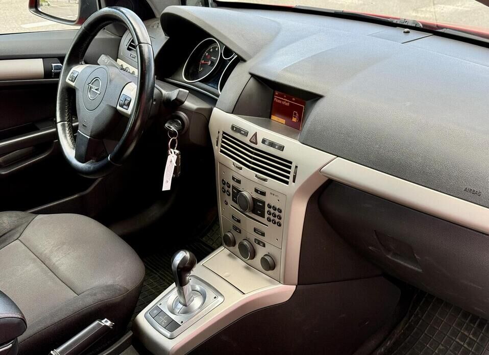 Opel Astra, H Рестайлинг 1.6 AMT (115 л.с.)