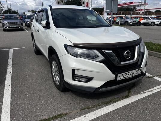 Nissan X-Trail, 2019 г., 175 997 км