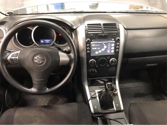 Suzuki Grand Vitara, 2010&nbsp;г., 117&nbsp;997&nbsp;км