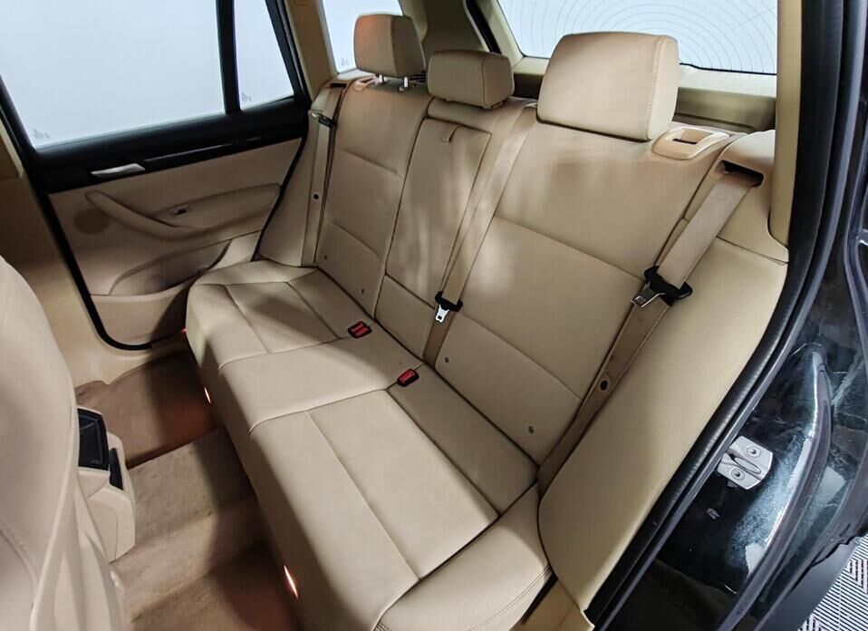 BMW X3, II (F25) 20d xDrive 2.0d AT (184 л.с.) 4WD